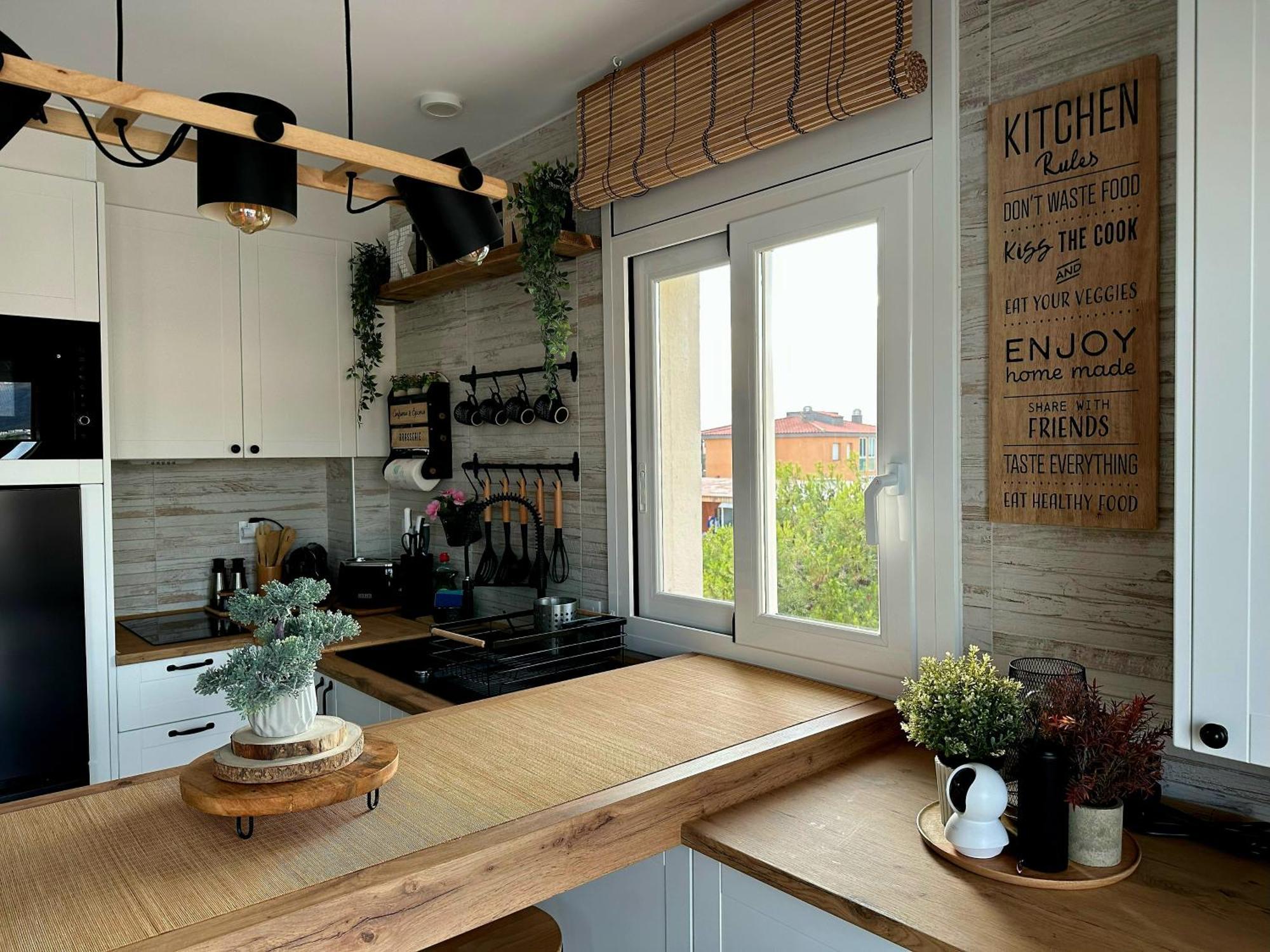 Sunrisemare Vacational Studio Roses Eksteriør bilde